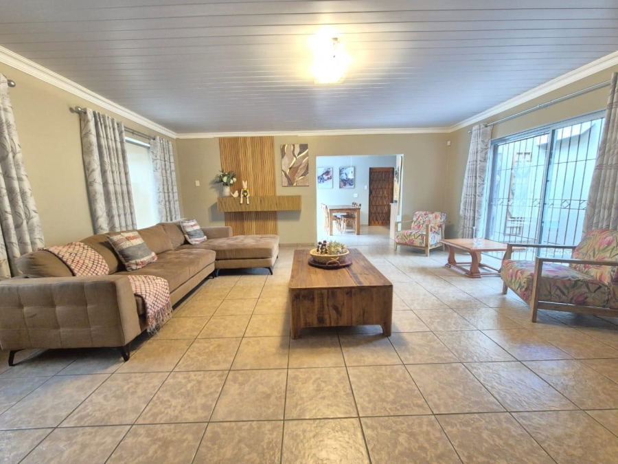 4 Bedroom Property for Sale in Fichardt Park Free State